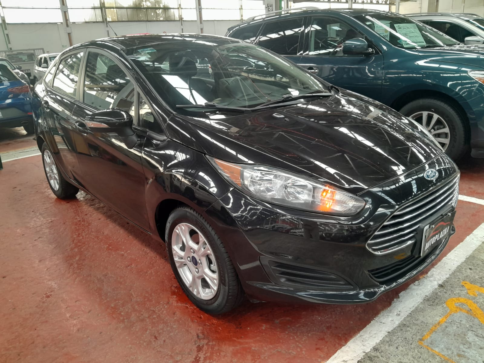 Ford Fiesta Se 2015 At
